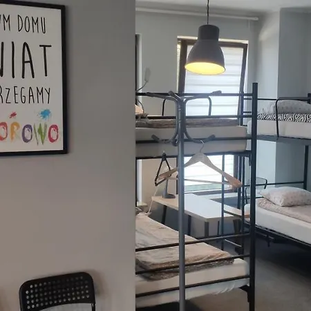 Ferienwohnung Sunrise Przy Dw. Zachodnim Warschau