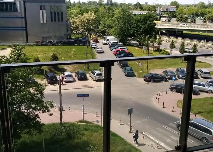 Sunrise Przy Dw. Zachodnim Warszawa